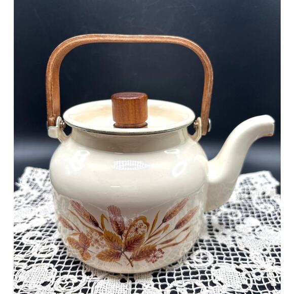 Vintage Porcelain Enameled Small Tea Kettle Wheat Design with Wood Handle 1970s - Picture 1 of 9